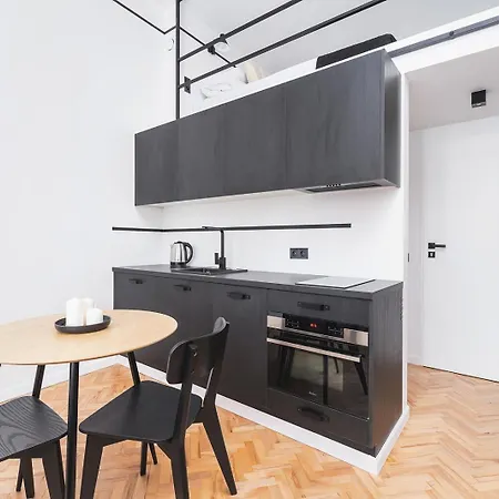 Mistral - Apartment For 4 - Near Main Station-3